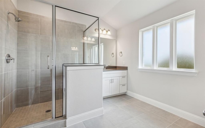 552 Hutchinson Lane, Lewisville, TX 75077, 3 Bedrooms Bedrooms, ,2 BathroomsBathrooms,Residential,For Sale,552 Hutchinson Lane,0,21162061