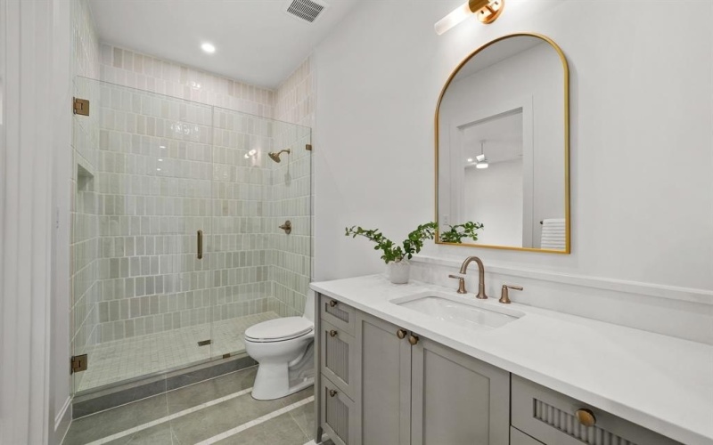 6814 Dalhart Lane, Dallas, TX 75214, 5 Bedrooms Bedrooms, ,5 BathroomsBathrooms,Residential,For Sale,6814 Dalhart Lane,0,21158299