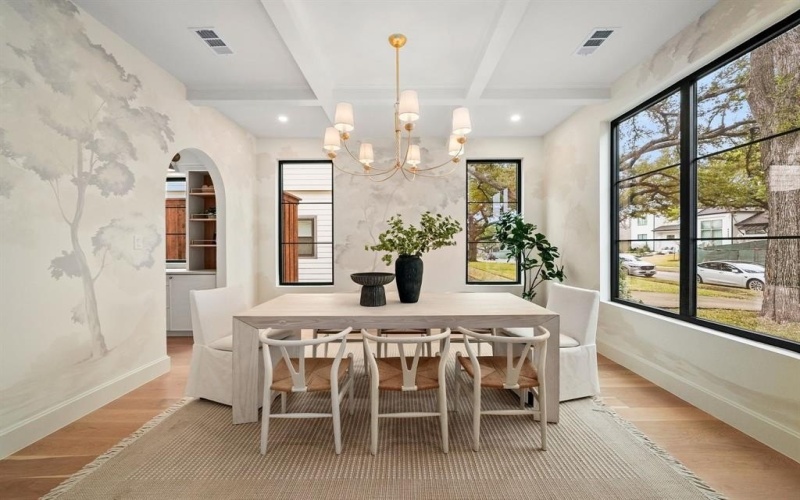 6814 Dalhart Lane, Dallas, TX 75214, 5 Bedrooms Bedrooms, ,5 BathroomsBathrooms,Residential,For Sale,6814 Dalhart Lane,0,21158299