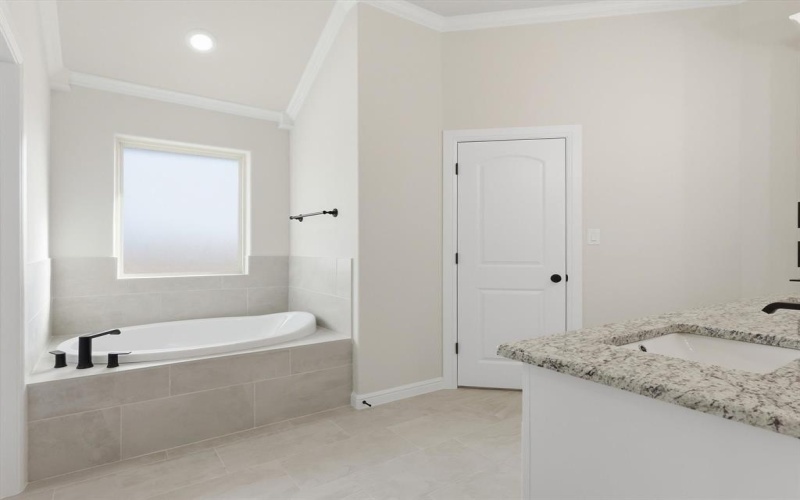 1324 Oleander Drive, Tolar, TX 76476, 4 Habitaciones Habitaciones , ,2 BañosBaños,Residential,En Venta,1324 Oleander Drive,0,21159420