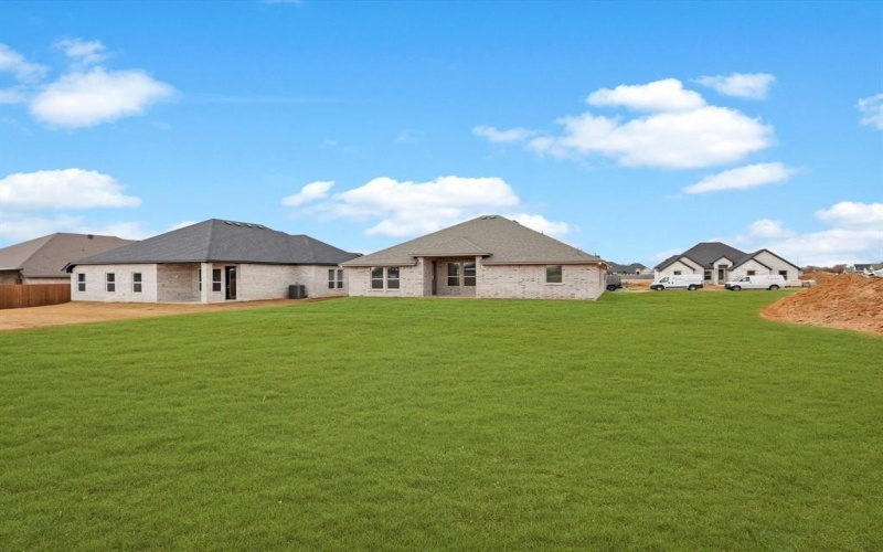 1324 Oleander Drive, Tolar, TX 76476, 4 Habitaciones Habitaciones , ,2 BañosBaños,Residential,En Venta,1324 Oleander Drive,0,21159420