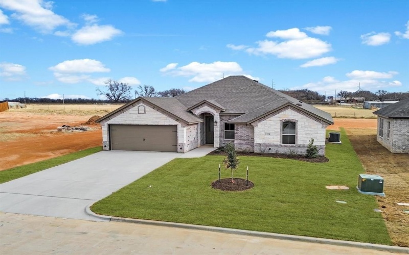 1324 Oleander Drive, Tolar, TX 76476, 4 Habitaciones Habitaciones , ,2 BañosBaños,Residential,En Venta,1324 Oleander Drive,0,21159420