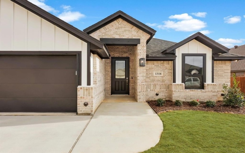 1318 Oleander Drive, Tolar, TX 76476, 3 Bedrooms Bedrooms, ,2 BathroomsBathrooms,Residential,For Sale,1318 Oleander Drive,0,21159450