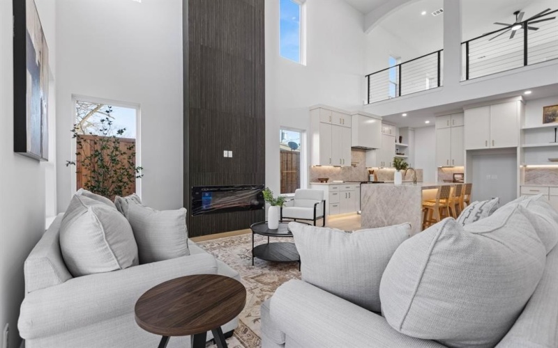 1967 Gallagher Street, Dallas, TX 75212, 5 Bedrooms Bedrooms, ,5 BathroomsBathrooms,Residential,For Sale,1967 Gallagher Street,0,21159691