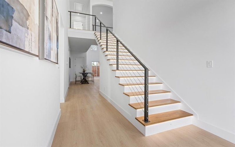 1967 Gallagher Street, Dallas, TX 75212, 5 Bedrooms Bedrooms, ,5 BathroomsBathrooms,Residential,For Sale,1967 Gallagher Street,0,21159691