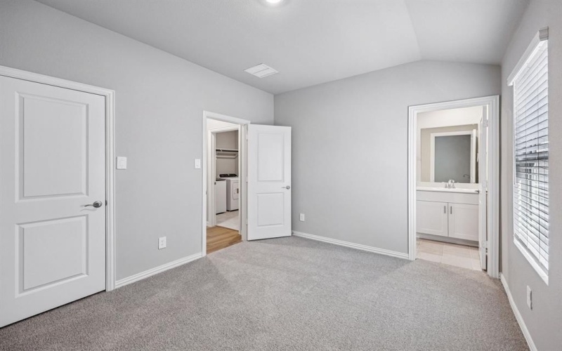 6632 Creek Edge Circle, Fort Worth, TX 76036, 4 Habitaciones Habitaciones , ,3 BañosBaños,Residential,En Venta,6632 Creek Edge Circle,0,21159792