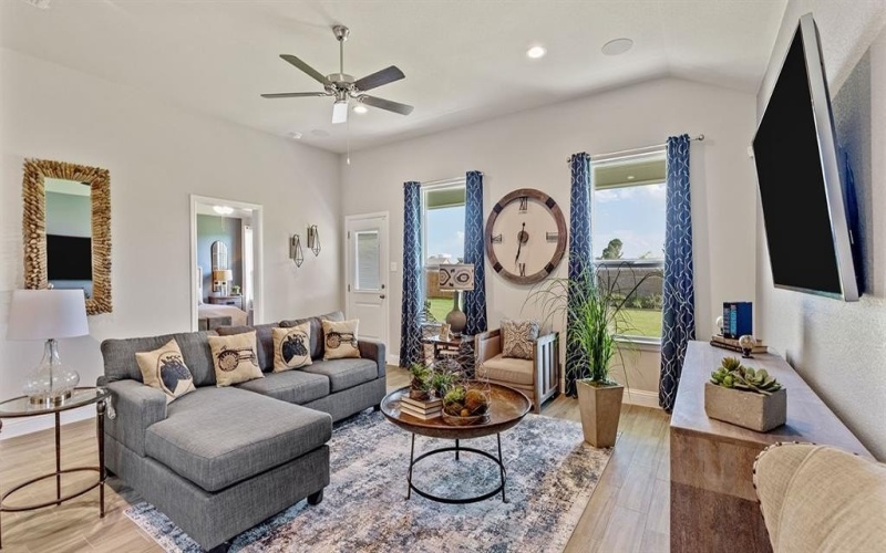 2500 GOLDFINCH Drive, Denton, TX 76205, 4 Habitaciones Habitaciones , ,2 BañosBaños,Residential,En Venta,2500 GOLDFINCH Drive,0,21160025