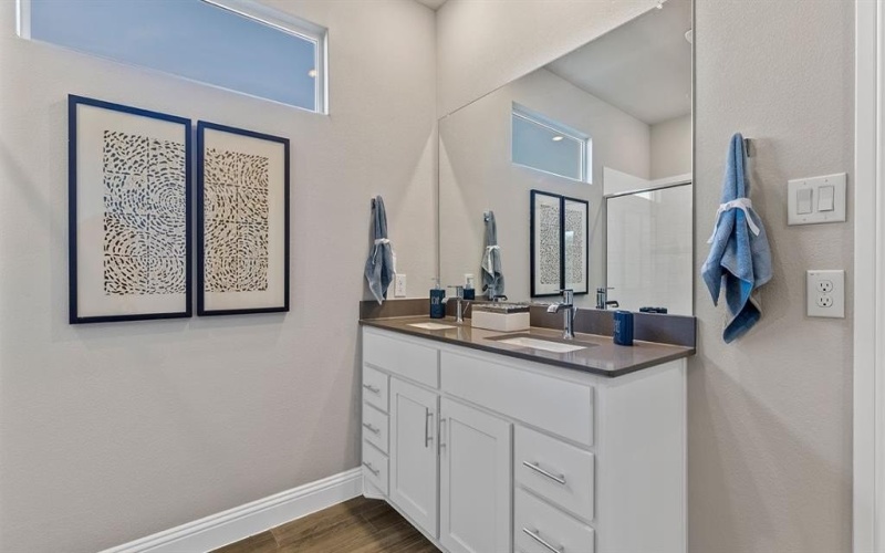 2500 GOLDFINCH Drive, Denton, TX 76205, 4 Habitaciones Habitaciones , ,2 BañosBaños,Residential,En Venta,2500 GOLDFINCH Drive,0,21160025