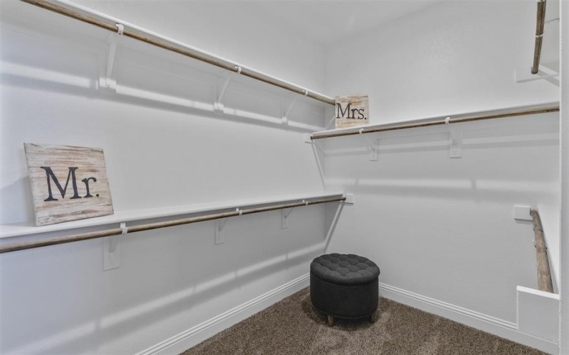 2500 GOLDFINCH Drive, Denton, TX 76205, 4 Habitaciones Habitaciones , ,2 BañosBaños,Residential,En Venta,2500 GOLDFINCH Drive,0,21160025