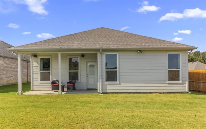 2500 GOLDFINCH Drive, Denton, TX 76205, 4 Habitaciones Habitaciones , ,2 BañosBaños,Residential,En Venta,2500 GOLDFINCH Drive,0,21160025