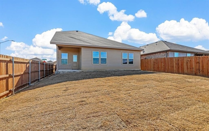 450 BLANCO Drive, Azle, TX 76020, 4 Habitaciones Habitaciones , ,3 BañosBaños,Residential,En Venta,450 BLANCO Drive,0,21160553