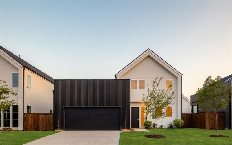 825 Nomas Street, Dallas, TX 75212, 4 Bedrooms Bedrooms, ,3 BathroomsBathrooms,Residential,For Sale,825 Nomas Street,0,21160893