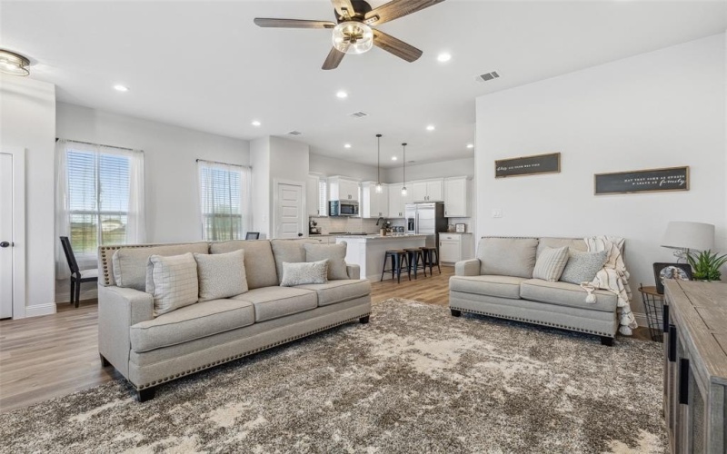 4201-4209 Avion Drive, Sanger, TX 76266, 15 Bedrooms Bedrooms, ,10 BathroomsBathrooms,Residential,For Sale,4201-4209 Avion Drive,20509021