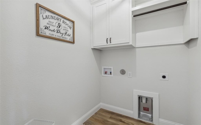 4201-4209 Avion Drive, Sanger, TX 76266, 15 Bedrooms Bedrooms, ,10 BathroomsBathrooms,Residential,For Sale,4201-4209 Avion Drive,20509021
