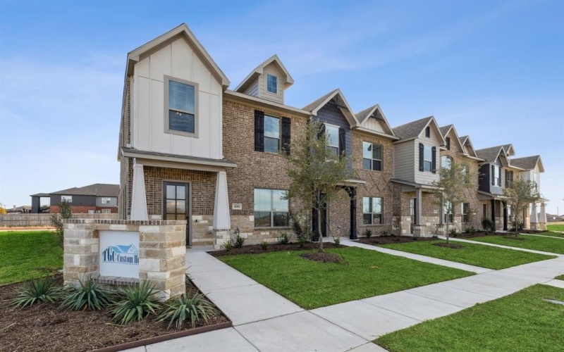 4201-4209 Avion Drive, Sanger, TX 76266, 15 Bedrooms Bedrooms, ,10 BathroomsBathrooms,Residential,For Sale,4201-4209 Avion Drive,20509021