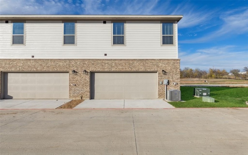 4201-4209 Avion Drive, Sanger, TX 76266, 15 Bedrooms Bedrooms, ,10 BathroomsBathrooms,Residential,For Sale,4201-4209 Avion Drive,20509021