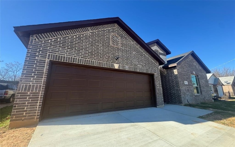 504 Paradise Street, Fort Worth, TX 76111, 3 Bedrooms Bedrooms, ,2 BathroomsBathrooms,Residential,For Sale,504 Paradise Street,0,21161059