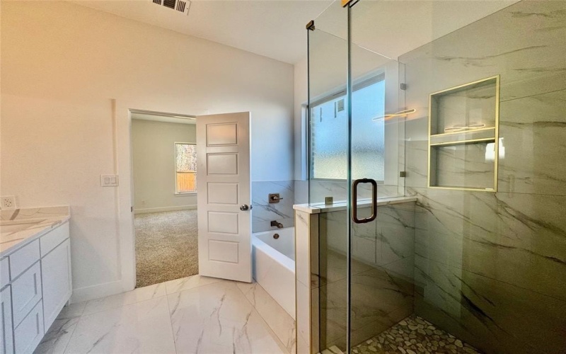 504 Paradise Street, Fort Worth, TX 76111, 3 Bedrooms Bedrooms, ,2 BathroomsBathrooms,Residential,For Sale,504 Paradise Street,0,21161059