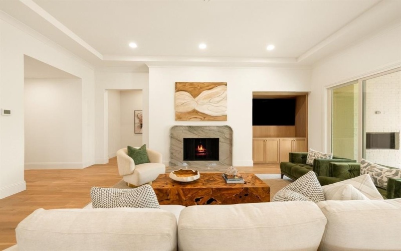 6723 Kenwell Street, Dallas, TX 75209, 4 Bedrooms Bedrooms, ,5 BathroomsBathrooms,Residential,For Sale,6723 Kenwell Street,0,21161207