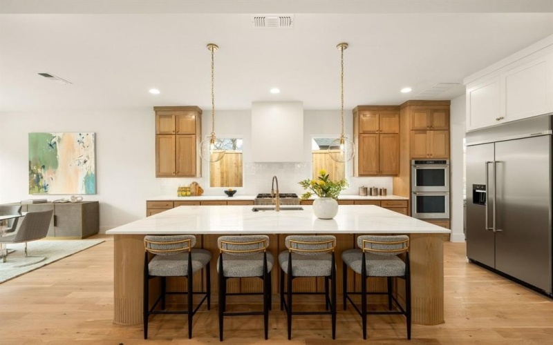 6723 Kenwell Street, Dallas, TX 75209, 4 Bedrooms Bedrooms, ,5 BathroomsBathrooms,Residential,For Sale,6723 Kenwell Street,0,21161207