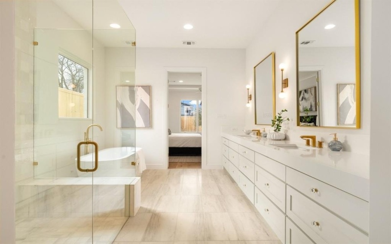 6723 Kenwell Street, Dallas, TX 75209, 4 Bedrooms Bedrooms, ,5 BathroomsBathrooms,Residential,For Sale,6723 Kenwell Street,0,21161207