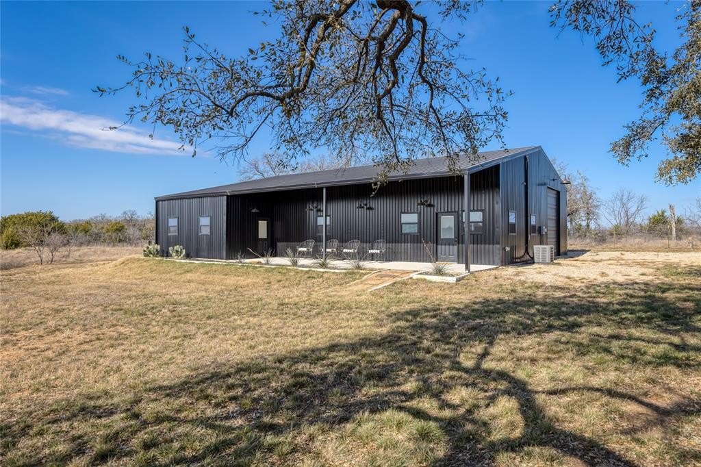 2015 Dobbs Valley Road, Mineral Wells, TX 76067, 3 Bedrooms Bedrooms, ,2 BathroomsBathrooms,Residential,For Sale,2015 Dobbs Valley Road,0,21161248