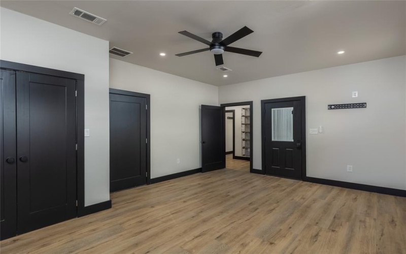 2015 Dobbs Valley Road, Mineral Wells, TX 76067, 3 Bedrooms Bedrooms, ,2 BathroomsBathrooms,Residential,For Sale,2015 Dobbs Valley Road,0,21161248