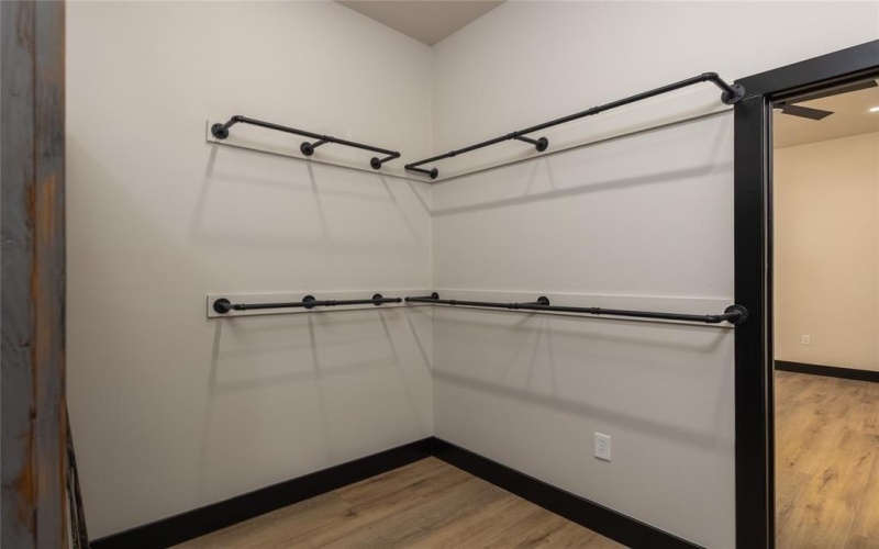 2015 Dobbs Valley Road, Mineral Wells, TX 76067, 3 Bedrooms Bedrooms, ,2 BathroomsBathrooms,Residential,For Sale,2015 Dobbs Valley Road,0,21161248