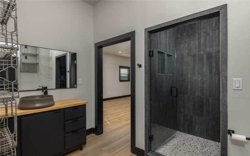 2015 Dobbs Valley Road, Mineral Wells, TX 76067, 3 Bedrooms Bedrooms, ,2 BathroomsBathrooms,Residential,For Sale,2015 Dobbs Valley Road,0,21161248