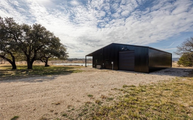 2015 Dobbs Valley Road, Mineral Wells, TX 76067, 3 Bedrooms Bedrooms, ,2 BathroomsBathrooms,Residential,For Sale,2015 Dobbs Valley Road,0,21161248