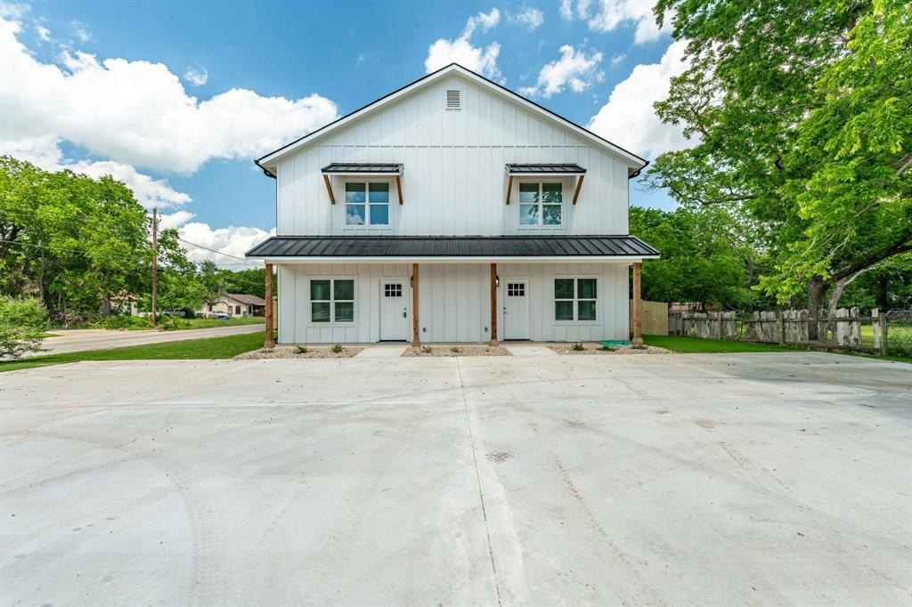 981 N Clinton Street, Stephenville, TX 76401, 3 Bedrooms Bedrooms, ,3 BathroomsBathrooms,Residential Multi Family,For Sale,981 N Clinton Street,0,21161286