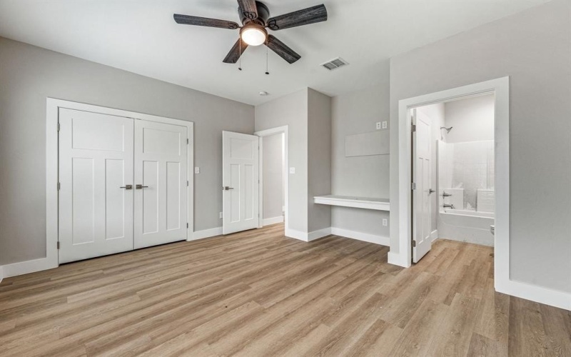 981 N Clinton Street, Stephenville, TX 76401, 3 Bedrooms Bedrooms, ,3 BathroomsBathrooms,Residential Multi Family,For Sale,981 N Clinton Street,0,21161286