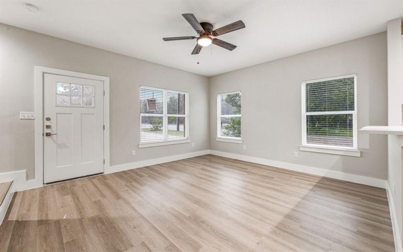 981 N Clinton Street, Stephenville, TX 76401, 3 Bedrooms Bedrooms, ,3 BathroomsBathrooms,Residential Multi Family,For Sale,981 N Clinton Street,0,21161286