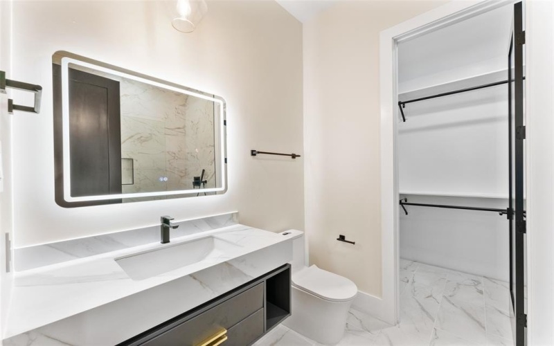 4717 Linnet Lane, Dallas, TX 75209, 5 Bedrooms Bedrooms, ,6 BathroomsBathrooms,Residential,For Sale,4717 Linnet Lane,0,21161729