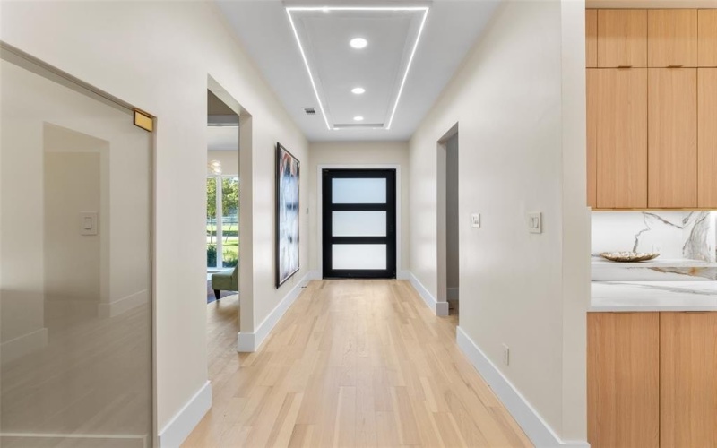 4717 Linnet Lane, Dallas, TX 75209, 5 Bedrooms Bedrooms, ,6 BathroomsBathrooms,Residential,For Sale,4717 Linnet Lane,0,21161729