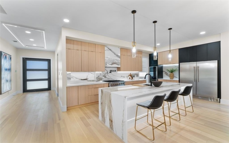 4717 Linnet Lane, Dallas, TX 75209, 5 Bedrooms Bedrooms, ,6 BathroomsBathrooms,Residential,For Sale,4717 Linnet Lane,0,21161729