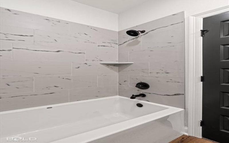 170 Laurel Valley, Stonewall, LA 71078, 4 Bedrooms Bedrooms, ,3 BathroomsBathrooms,Residential,For Sale,170 Laurel Valley,0,21161803