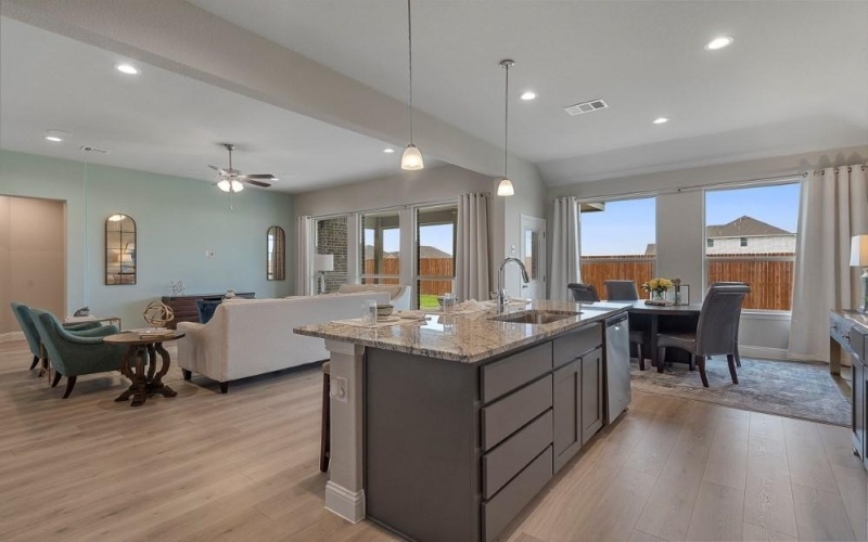 810 BOLIVAR Street, Midlothian, TX 76065, 5 Bedrooms Bedrooms, ,3 BathroomsBathrooms,Residential,For Sale,810 BOLIVAR Street,20349635