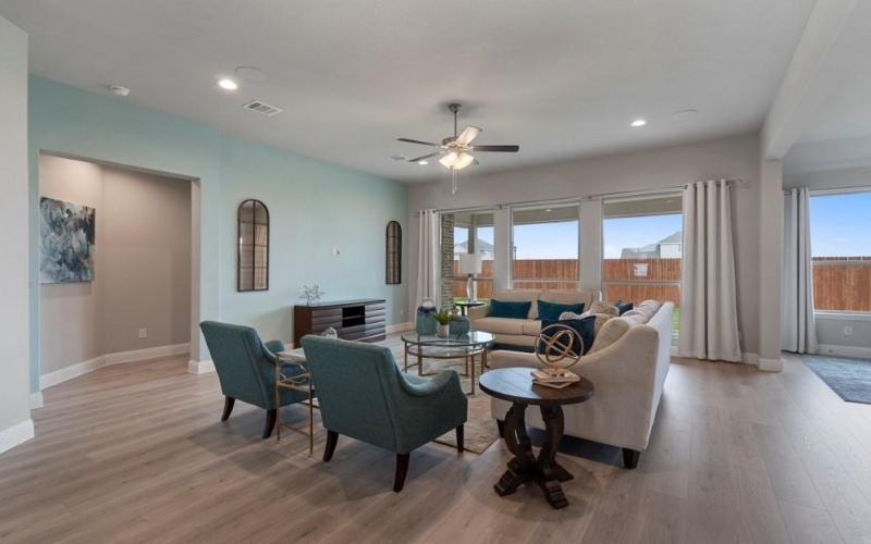 810 BOLIVAR Street, Midlothian, TX 76065, 5 Bedrooms Bedrooms, ,3 BathroomsBathrooms,Residential,For Sale,810 BOLIVAR Street,20349635