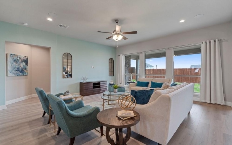 810 BOLIVAR Street, Midlothian, TX 76065, 5 Bedrooms Bedrooms, ,3 BathroomsBathrooms,Residential,For Sale,810 BOLIVAR Street,20349635