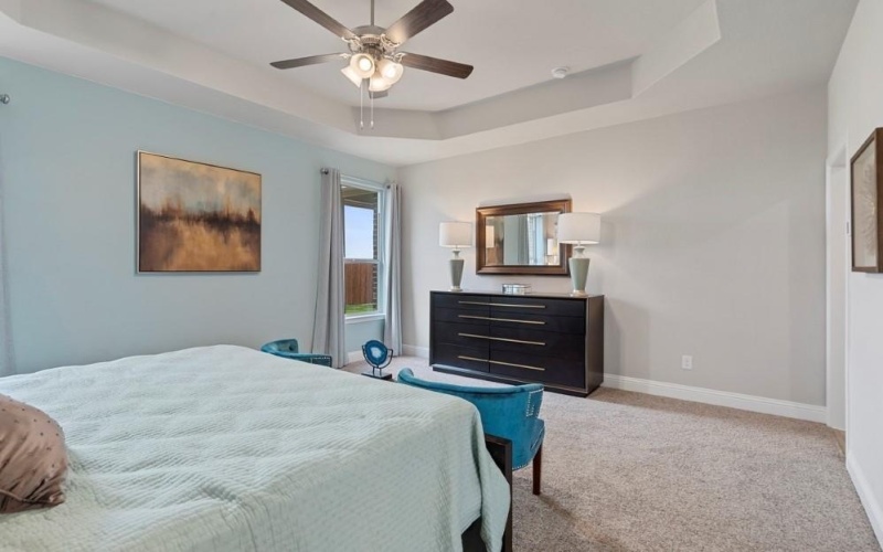 810 BOLIVAR Street, Midlothian, TX 76065, 5 Bedrooms Bedrooms, ,3 BathroomsBathrooms,Residential,For Sale,810 BOLIVAR Street,20349635