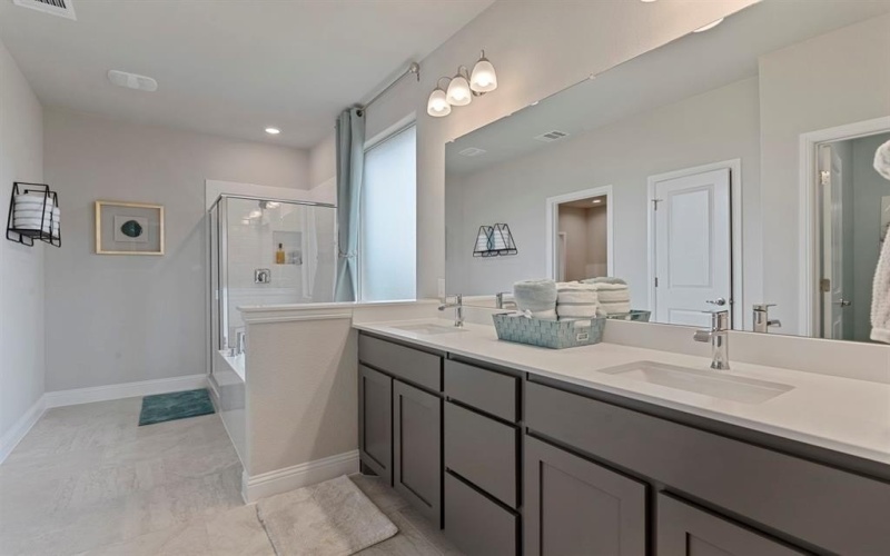 810 BOLIVAR Street, Midlothian, TX 76065, 5 Bedrooms Bedrooms, ,3 BathroomsBathrooms,Residential,For Sale,810 BOLIVAR Street,20349635