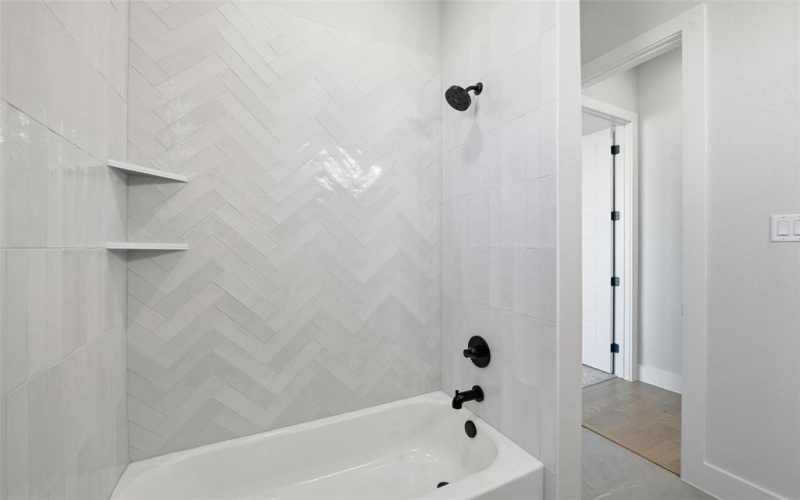 404 Mah Cheta, Aledo, TX 76008, 4 Bedrooms Bedrooms, ,3 BathroomsBathrooms,Residential,For Sale,404 Mah Cheta,0,21162232