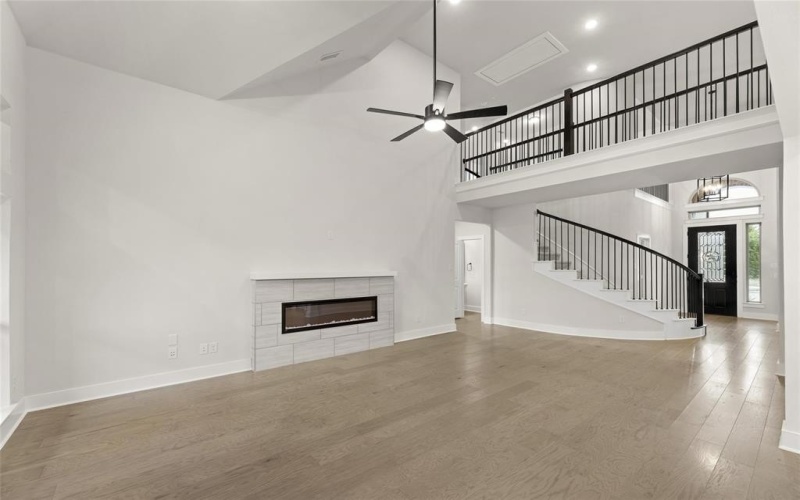 1909 Fall Creek Cove, Mesquite, TX 75181, 4 Bedrooms Bedrooms, ,3 BathroomsBathrooms,Residential,For Sale,1909 Fall Creek Cove,20371871