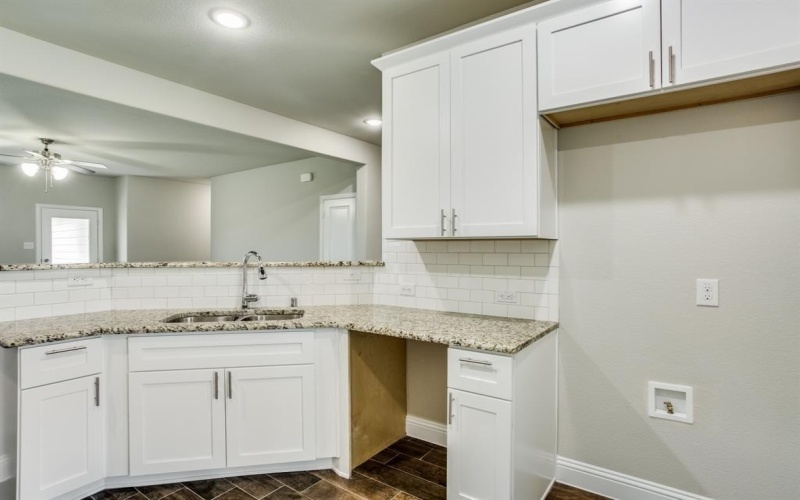 725 Fencerow Trail, Weston, TX 75009, 3 Bedrooms Bedrooms, ,2 BathroomsBathrooms,Residential,For Sale,725 Fencerow Trail,0,21162236