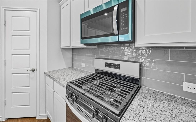 10424 Crusoe Street, Aubrey, TX 76227, 4 Bedrooms Bedrooms, ,2 BathroomsBathrooms,Residential,For Sale,10424 Crusoe Street,0,21162250