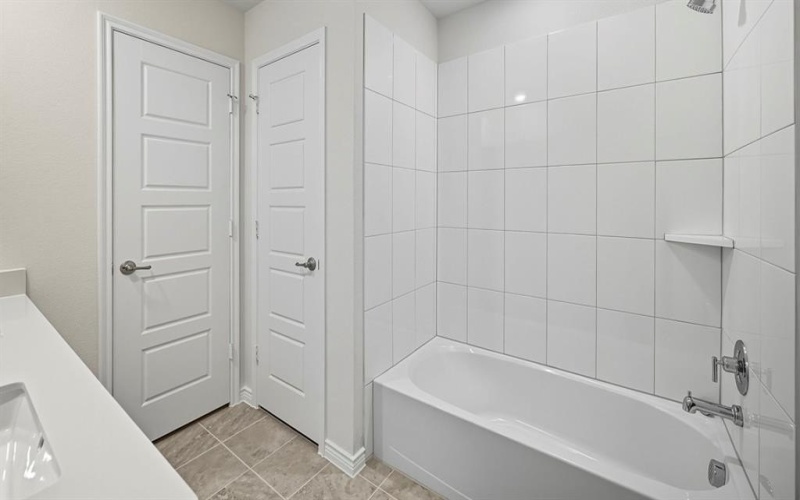 10424 Crusoe Street, Aubrey, TX 76227, 4 Bedrooms Bedrooms, ,2 BathroomsBathrooms,Residential,For Sale,10424 Crusoe Street,0,21162250