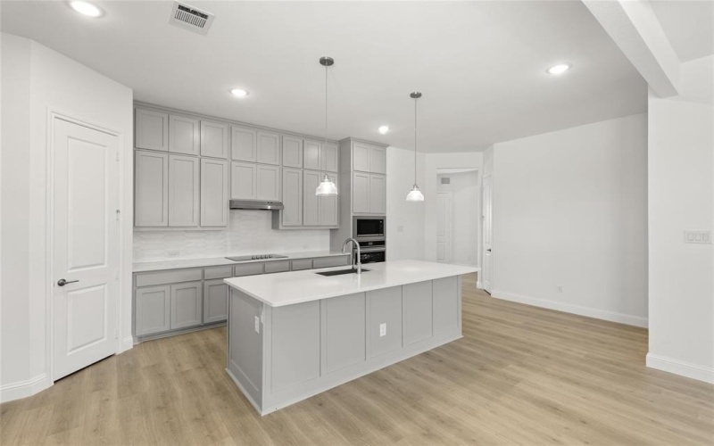 4017 Eagles Bluff Road, Midlothian, TX 76065, 3 Bedrooms Bedrooms, ,2 BathroomsBathrooms,Residential,For Sale,4017 Eagles Bluff Road,20377169