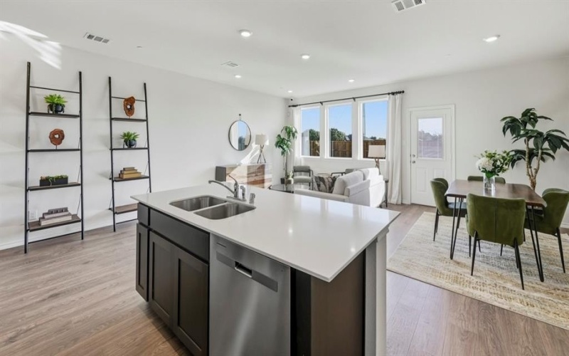 203 Arbor Drive, Princeton, TX 75407, 4 Habitaciones Habitaciones , ,2 BañosBaños,Residential,En Venta,203 Arbor Drive,0,21162287