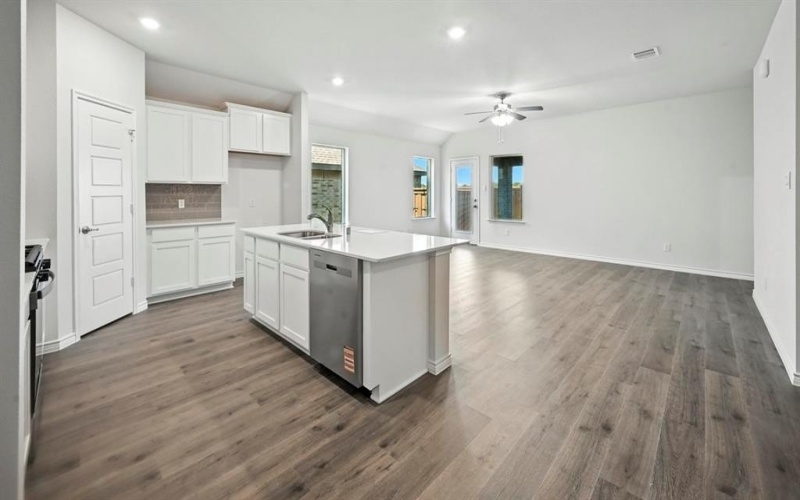 3516 Cedar Creek Road, Celina, TX 75009, 4 Bedrooms Bedrooms, ,3 BathroomsBathrooms,Residential,For Sale,3516 Cedar Creek Road,0,21162318